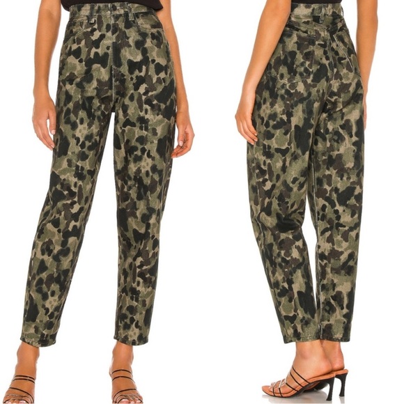 WeWoreWhat Denim - WeWoreWhat Green Camouflage Dani Boyfriend Denim - NWT - Size 28